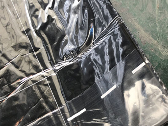 自粘湿铺防水卷材